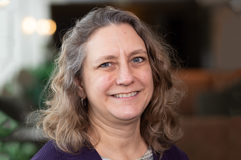 Julie Nelsen ’91 Assistant Professor of Business Administration