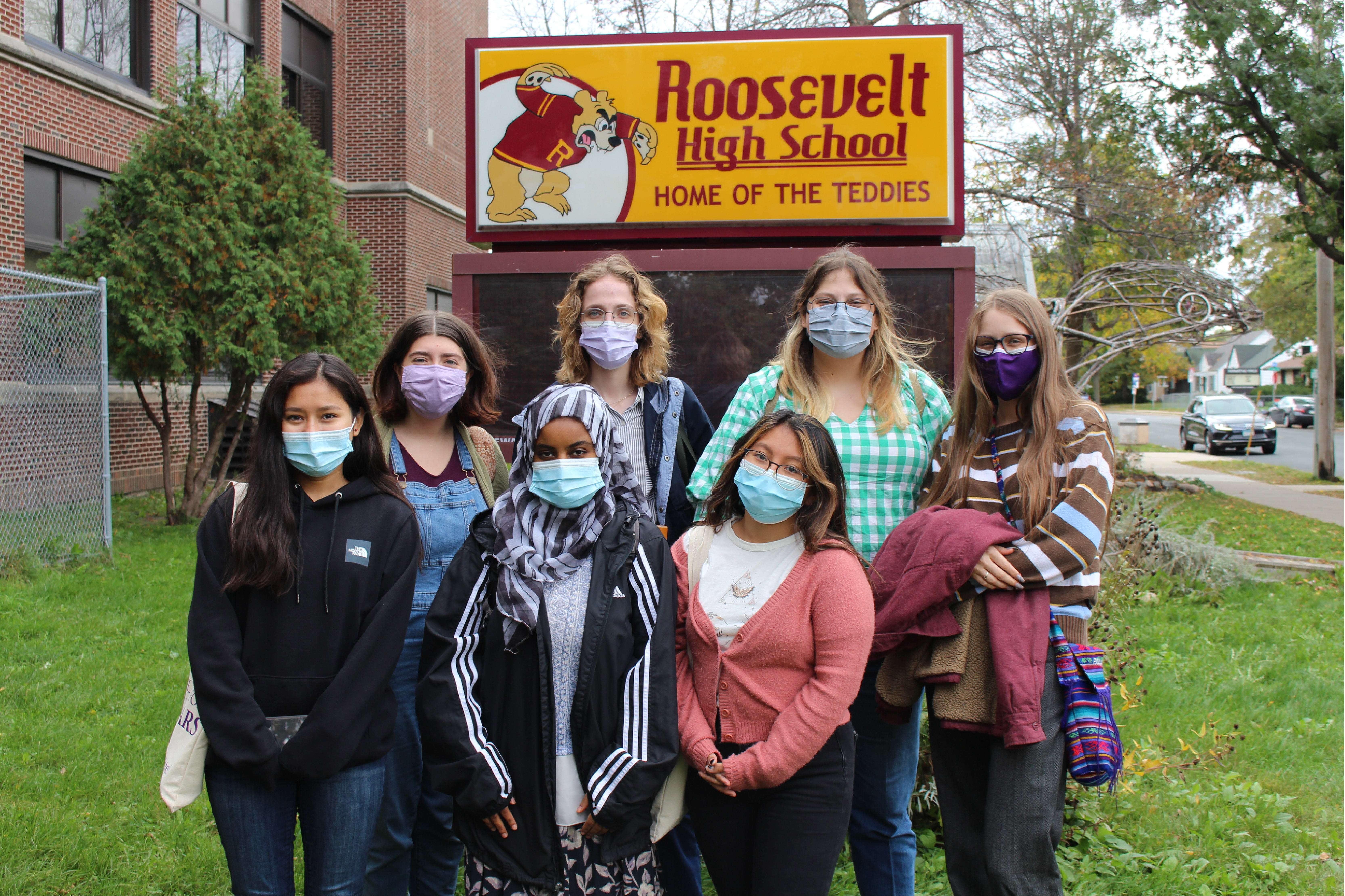 Tutors outside of Roosevelt High School