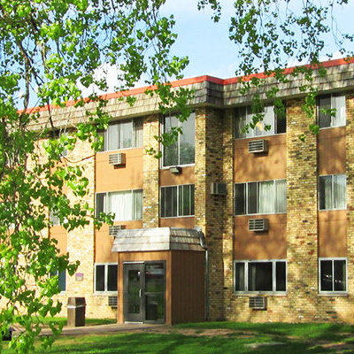 Outside shot of the Georgia Apartments building on campus.