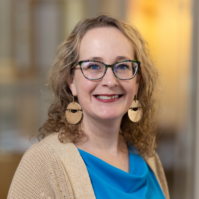 Sharyn DeZelar PhD, MSW, LICSW