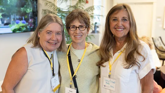 Alumni gather for a photo at Reunion 2022.