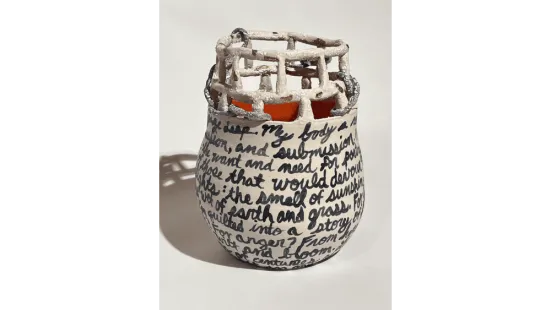 Artwork made of porcelain 