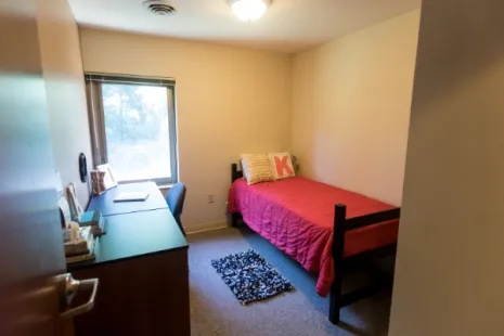 1-person bedroom in the 4-bedroom suite that is in both Rauenhorst and Morrison.