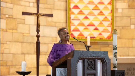 President Evans speaks in the Chapel during Reunion.