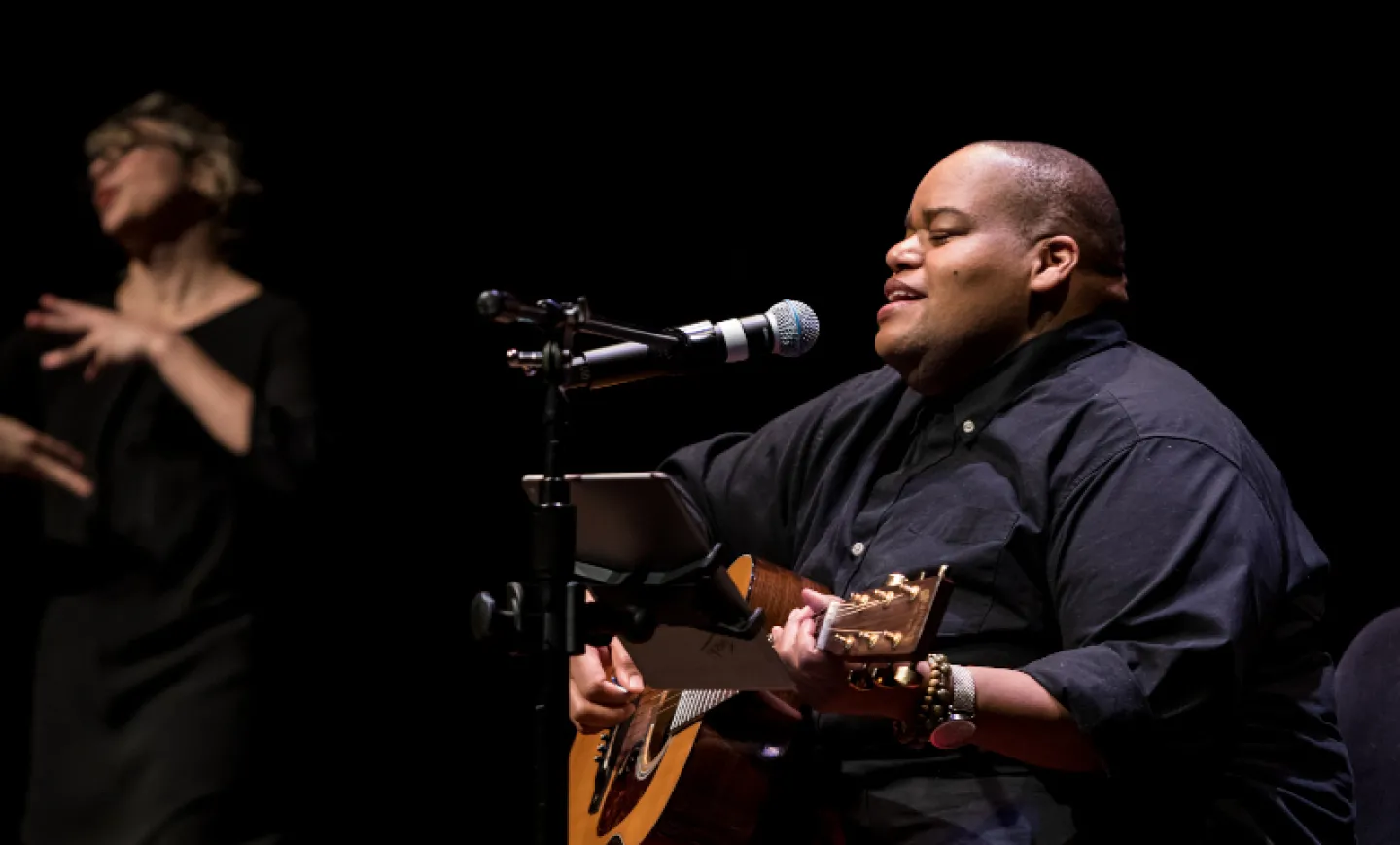 Toshi Reagon performing