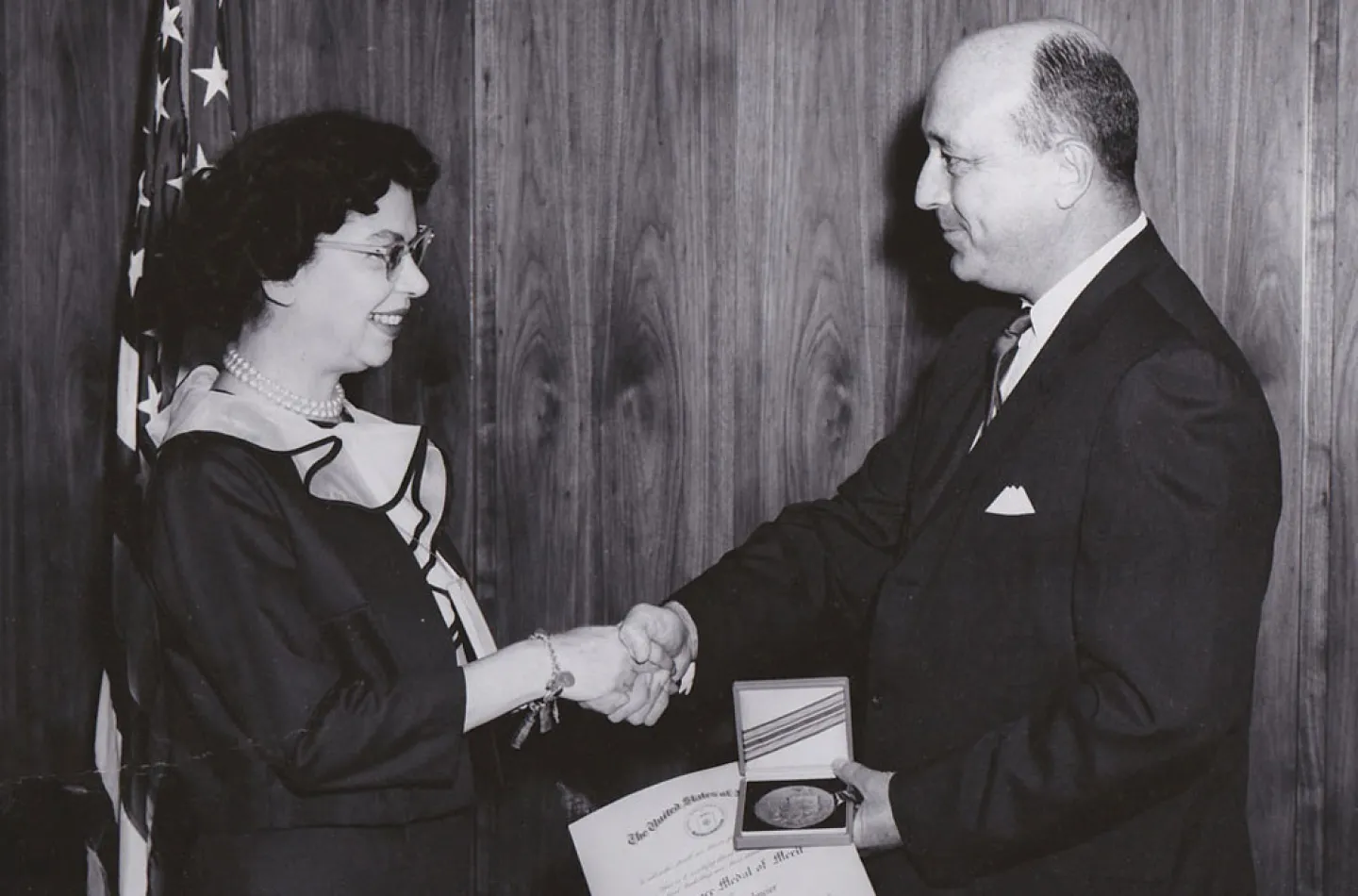 Elizabeth Sudmeier ’33 receiving her second medal of honor from the CIA